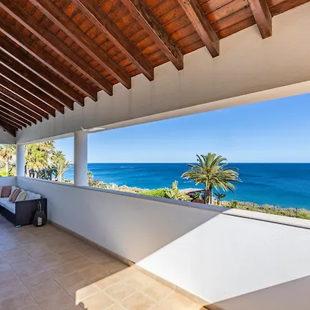 Zinha Villa Luz