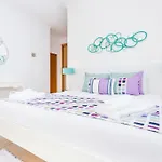 Zinha Villa