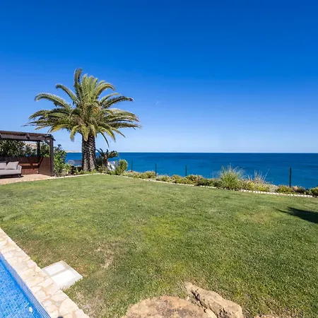 Zinha * Praia Da Luz