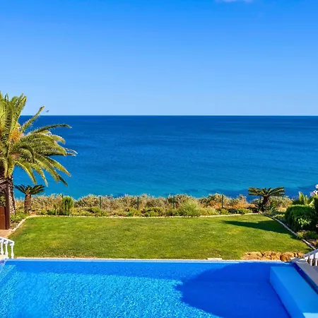 Zinha Villa Luz