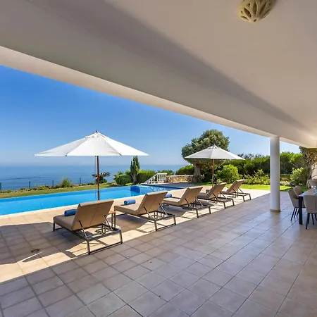 Zinha Villa